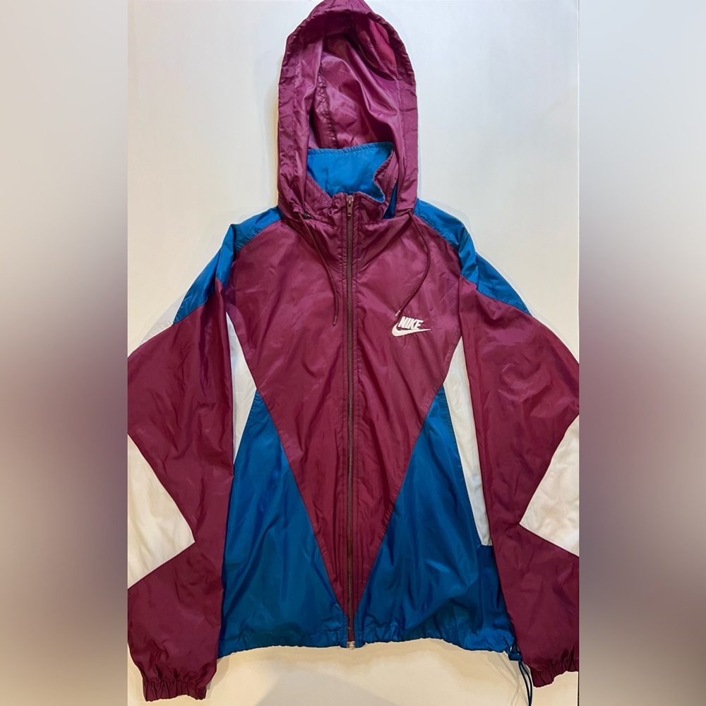 Authentic vintage Nike tracksuit set from the late 80s / early 90s. - Picture 14 of 15